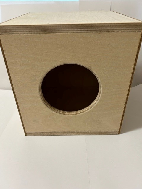 Large Quail Nest Box w entry hole (Japanese Coturnix) Large Quail Nest Box w entry hole (Japanese Coturnix)